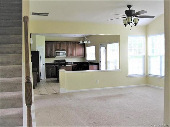 5th image of 2006 Arbor Crest Ct