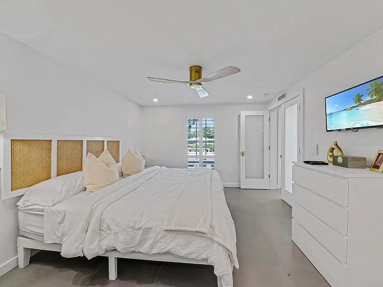 765 Jeffery St #1-101 — Photo 15