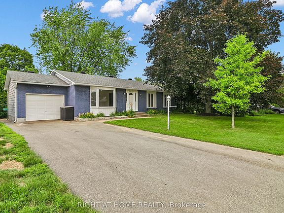 2nd image of 9 Leetom Cres