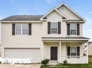 1216 Heritage Manor Dr, Raleigh, NC 27610