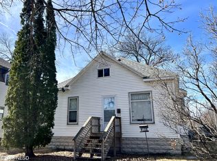 601 S Maple, Watertown, SD 57201