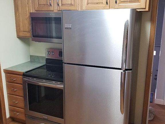 3rd image of 1437 Wilkie Dr