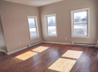 21 Howland St UNIT 1, Marlborough, MA 01752