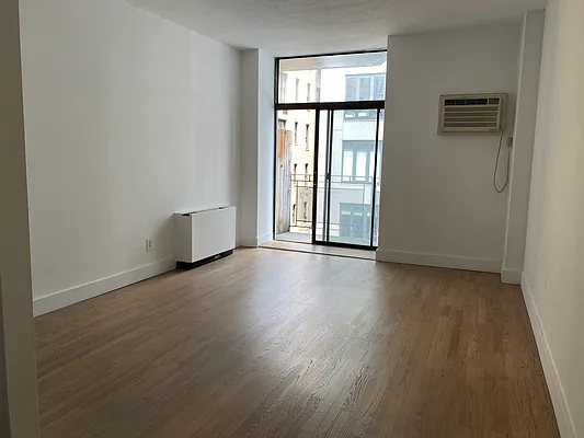 Rented by Mallory Management Corp | media 3