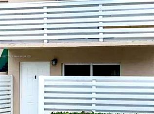 14330 SW 98th Ter, Miami, FL 33186