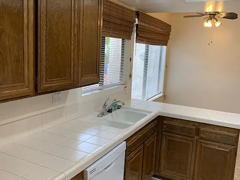 37128 Village 37 — Photo 7