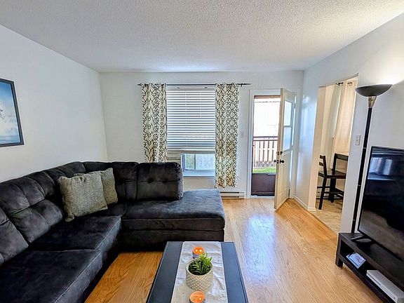 5th image of 120 Nonquon Rd #15