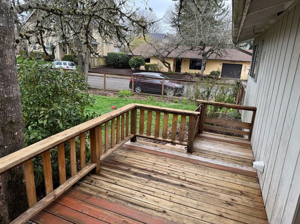 1920 Brewer Ave, Eugene, OR 97401