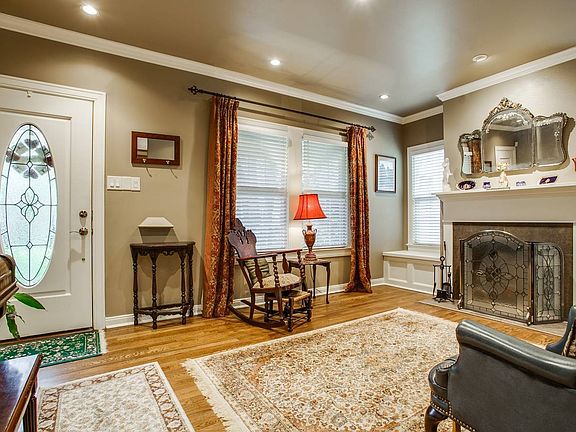 3rd image of 239 Blue Bonnet Blvd