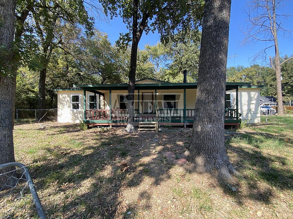1st image of 144 Van Horn Dr