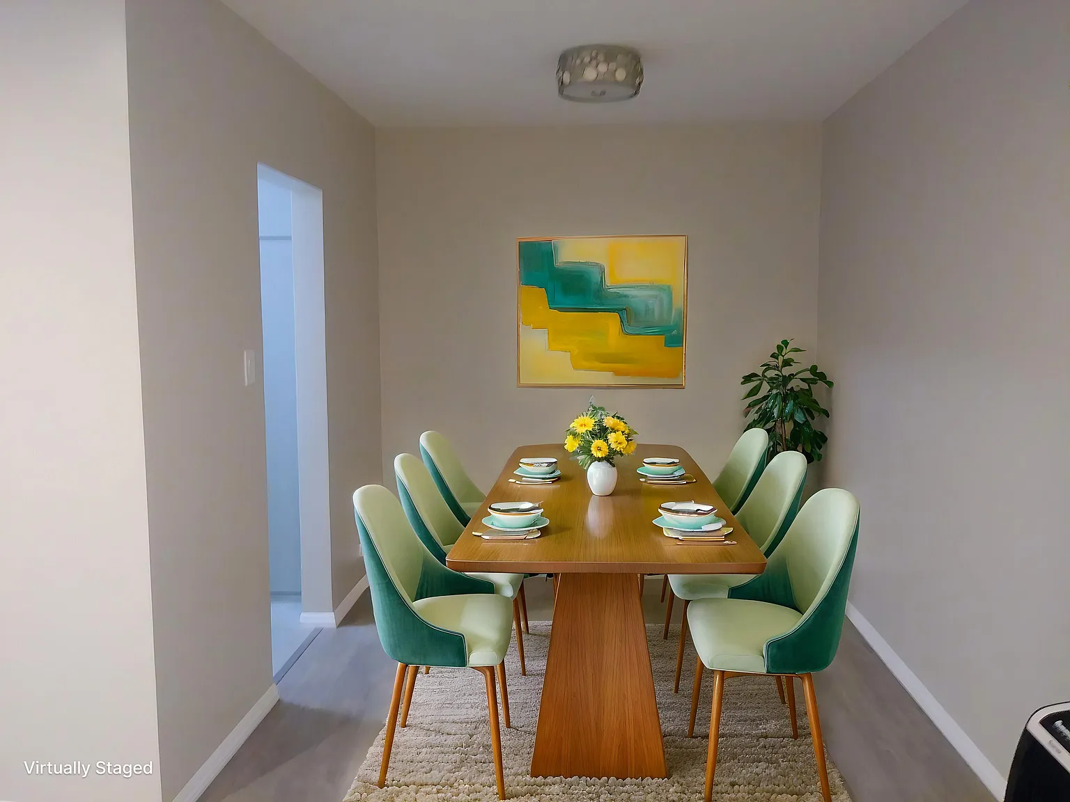 Studio, 650 sqft, $1,800 — Photo 2