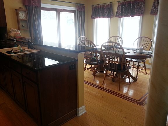 2nd image of 10 Brompton Ct