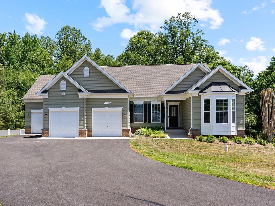 1st image of 15820 Chalice Vine Ct