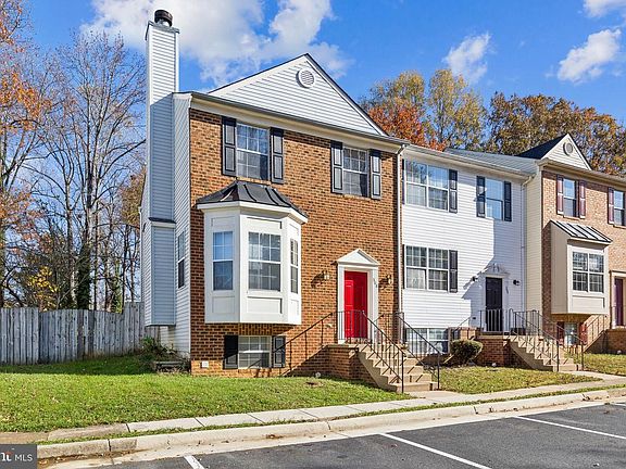 2nd image of 308 Ben Neuis Pl