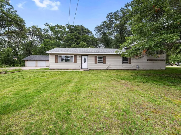 7704 Whispering Woods Ln, Baxter, MN 56401