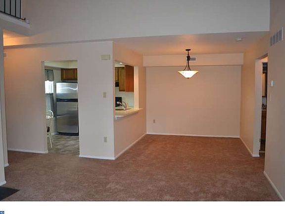 3rd image of 402 Society Pl #A2