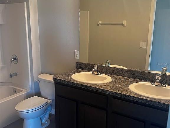 5th image of 7623 Tuscan Bay Cir