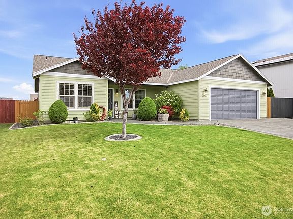 3rd image of 3807 Milagro Dr