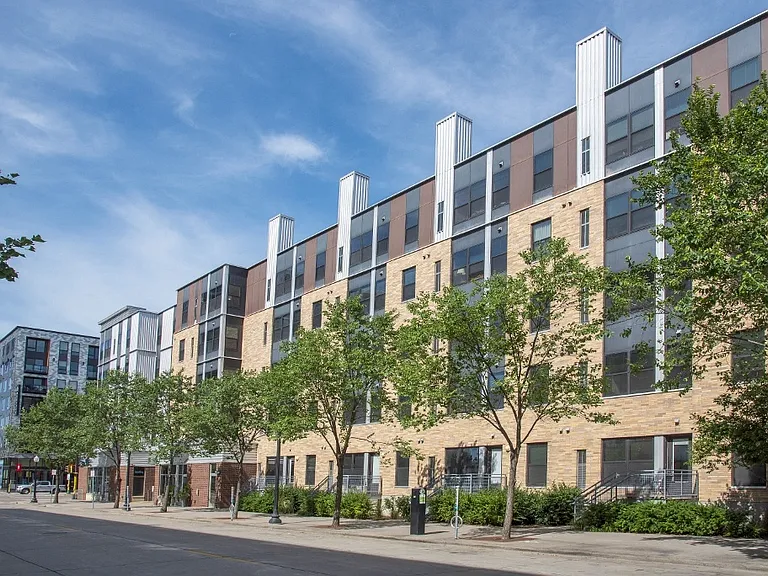 St Anthony Mills Apartments — Photo 27
