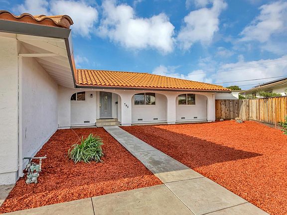 3rd image of 745 Cahalan Ct