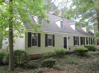 18 Village In The Woods Cir, Southern Pines, NC 28387