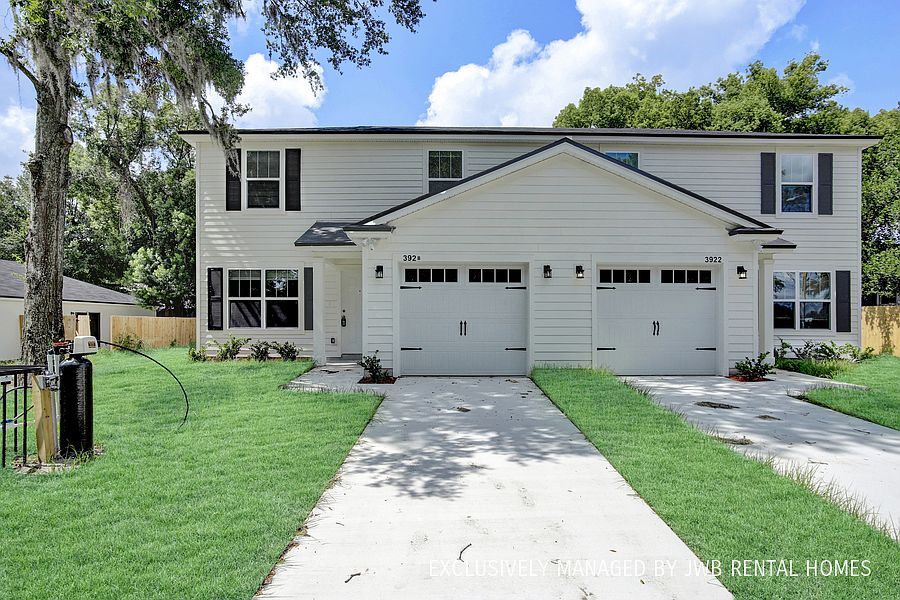 1st image of 3928 Autumn Ln