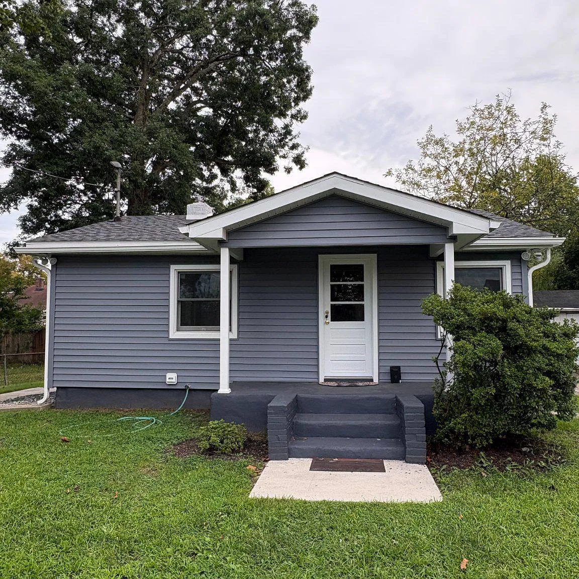 2 bed, 1.0 bath, 752 sqft, $1,800 — Photo 1