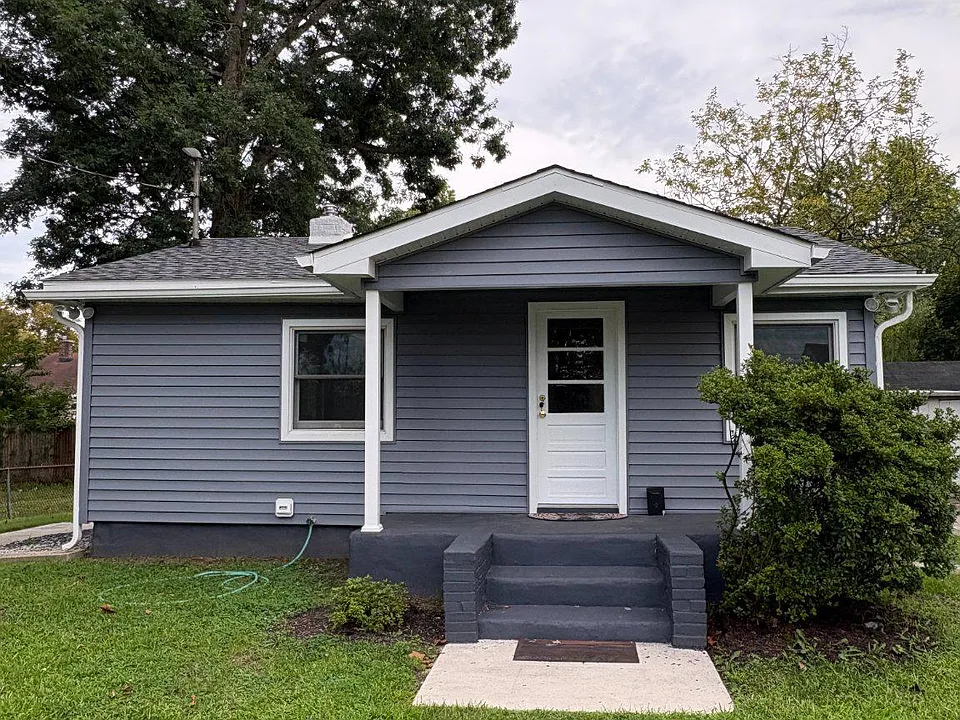 119 W Elmer St