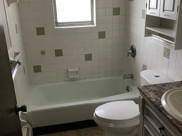 737 Wright Ave #6 — Photo 2