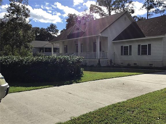 2nd image of 137 Sherwood Forest Cir