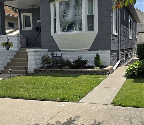 2nd image of 5605 N Keystone Ave