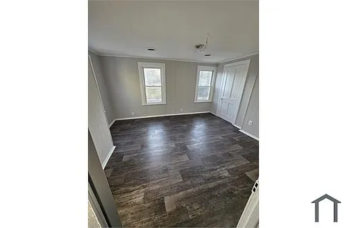 307 N Governors Ave #A Photo 1