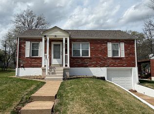 9809 Ravensbrook Dr, Saint Louis, MO