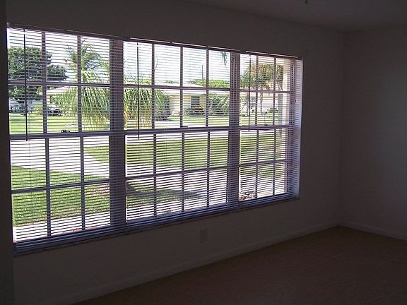 2nd image of 1719 SE 21st St