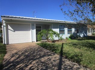 110 Pompano Ave, Galveston, TX 77550