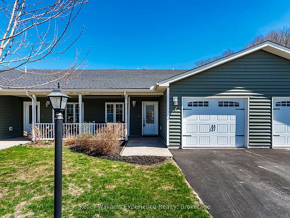 2nd image of 3 Chamberlain Cres