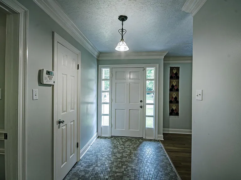 731 Reddoch Dr — Photo 20