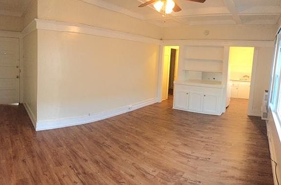 4th image of 3105 5th Ave #24
