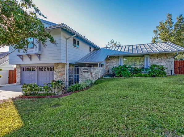3022 KNIGHT ROBIN DR, San Antonio, TX 78209