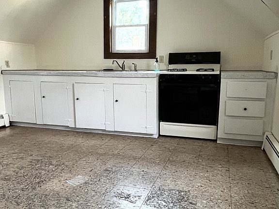 2nd image of 38 Winter St #2