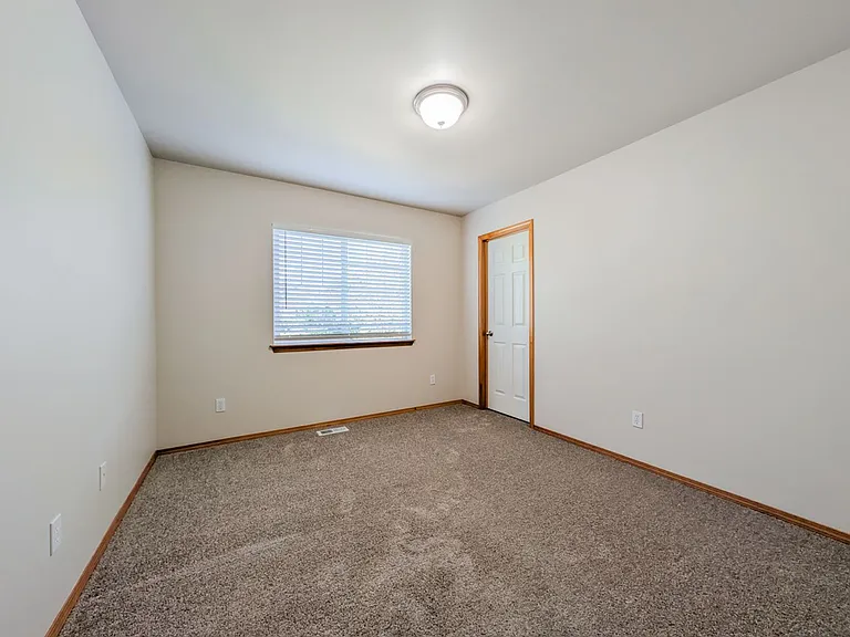 1218 147th Pl SW — Photo 10