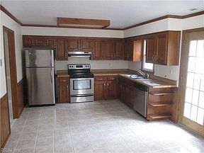 4th image of 524 Mulligan Dr