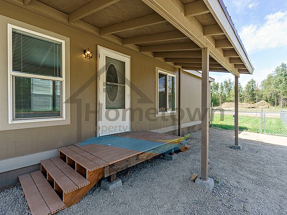 5th image of 5563 E Grove Ave