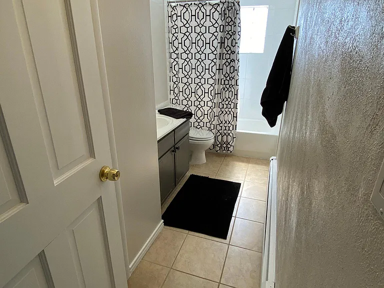12424 E 13th Pl — Photo 18