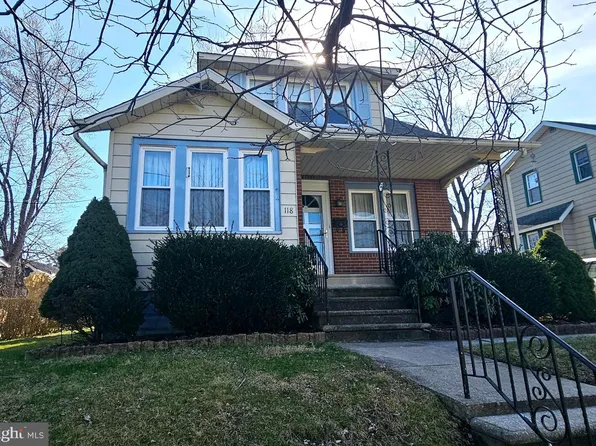 118 E Holly Ave, Oaklyn, NJ 08107