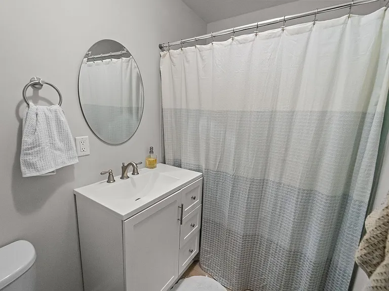 6 Monica Blvd — Photo 25