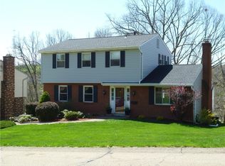 705 Reamer Dr, Carnegie, PA
