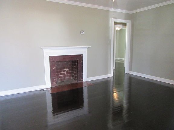 2nd image of 320 Stokes Ave SE