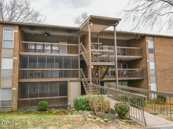 8522 Madrid Ct #84, Knoxville, TN 37923