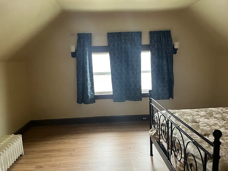 511 S 2nd St #11 — Photo 6